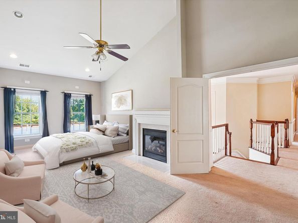 6975 Idylwood Road, Falls Church VA 22043