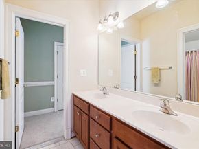 6975 Idylwood Road, Falls Church VA 22043