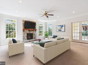 6975 Idylwood Road, Falls Church VA 22043