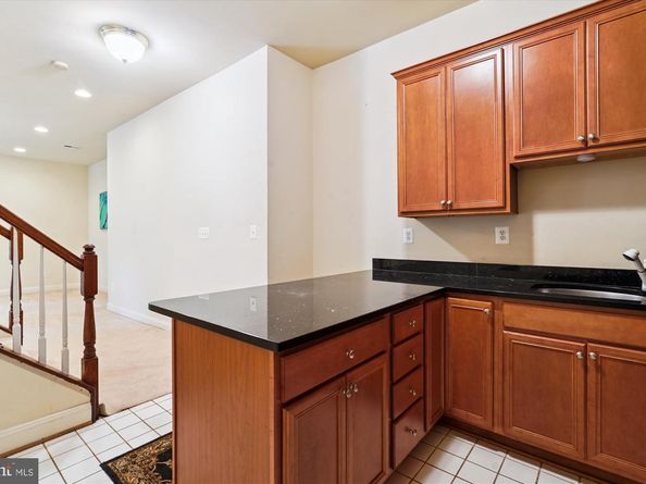 6975 Idylwood Road, Falls Church VA 22043