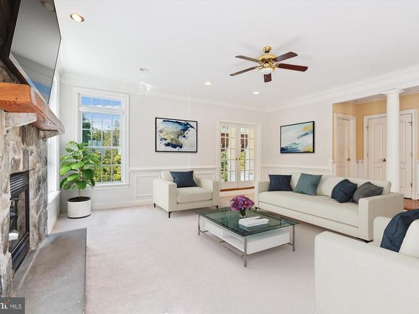 6975 Idylwood Road, Falls Church VA 22043