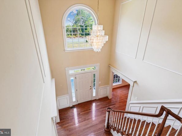 6975 Idylwood Road, Falls Church VA 22043