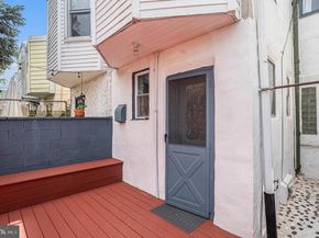 725 Hoffman Street, Philadelphia PA 19148