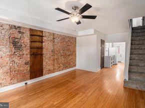 725 Hoffman Street, Philadelphia PA 19148