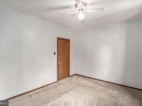 725 Hoffman Street, Philadelphia PA 19148