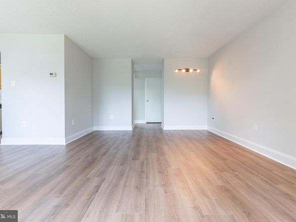 200 N Pickett Street N 311, Alexandria VA 22304
