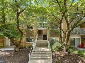 8001 Chanute Place 15, Falls Church VA 22042