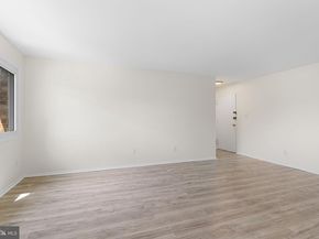 8001 Chanute Place 15, Falls Church VA 22042