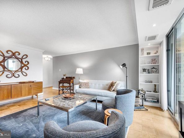 4601 N Park Avenue 1118, Chevy Chase MD 20815