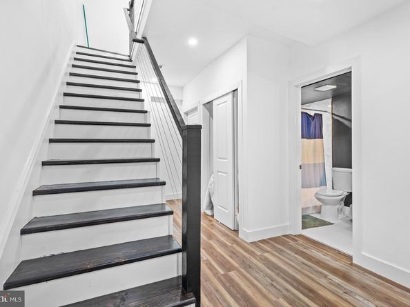 715 N 4TH Street, Philadelphia PA 19123