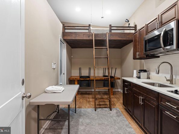 901 Belmont Avenue, Philadelphia PA 19104