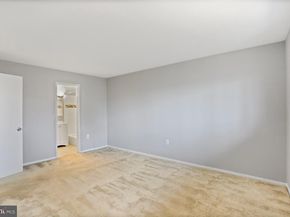 7376 Lee Highway 204, Falls Church VA 22046
