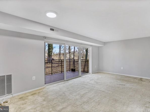 7376 Lee Highway 204, Falls Church VA 22046