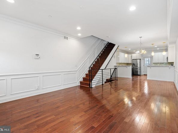 637 Morris Street, Philadelphia PA 19148