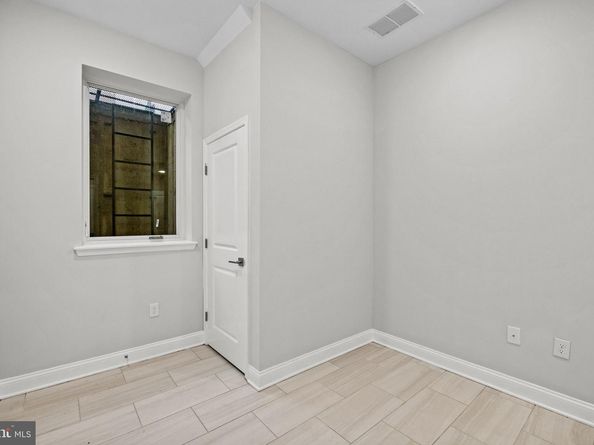 1638 S 2nd Street, Philadelphia PA 19148