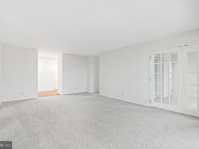 203 Yoakum Parkway 1725, Alexandria VA 22304