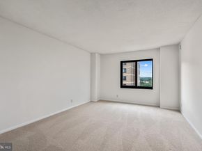 203 Yoakum Parkway 1725, Alexandria VA 22304