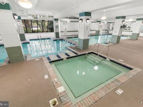 203 Yoakum Parkway 1725, Alexandria VA 22304