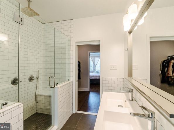4841 Larchwood Avenue, Philadelphia PA 19143