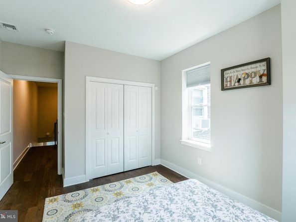 4841 Larchwood Avenue, Philadelphia PA 19143