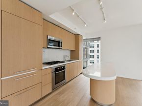 925 H Street NW 701, Washington DC 20001