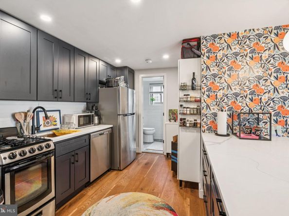 2101 Chestnut Street 1504, Philadelphia PA 19103