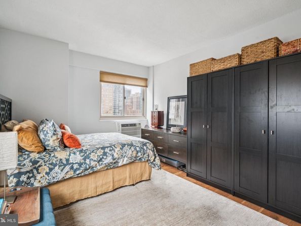 2101 Chestnut Street 1504, Philadelphia PA 19103