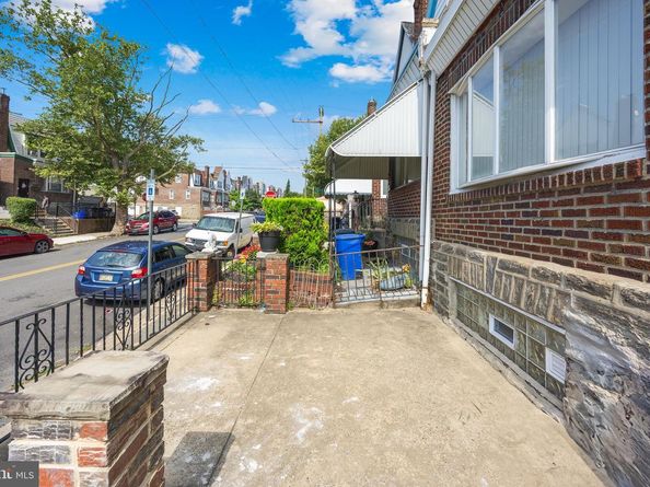 1837 73rd Avenue, Philadelphia PA 19126