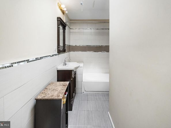 1837 73rd Avenue, Philadelphia PA 19126