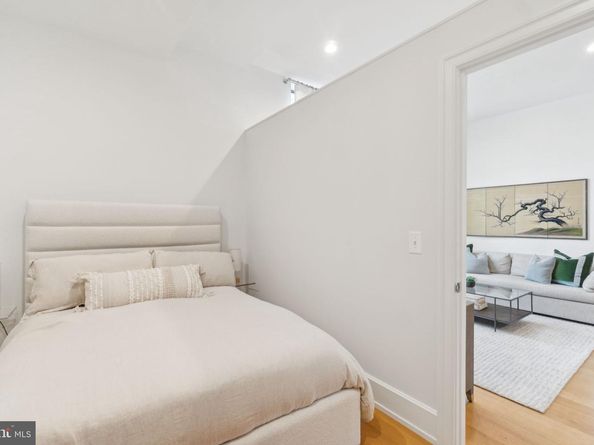2516 Q Street NW Q206, Washington DC 20007