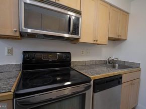 1380 Bryant Street NE 202, Washington DC 20018