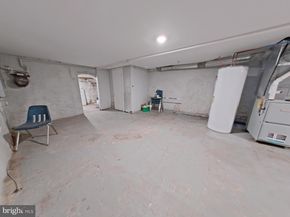 5724 Spruce Street, Philadelphia PA 19139