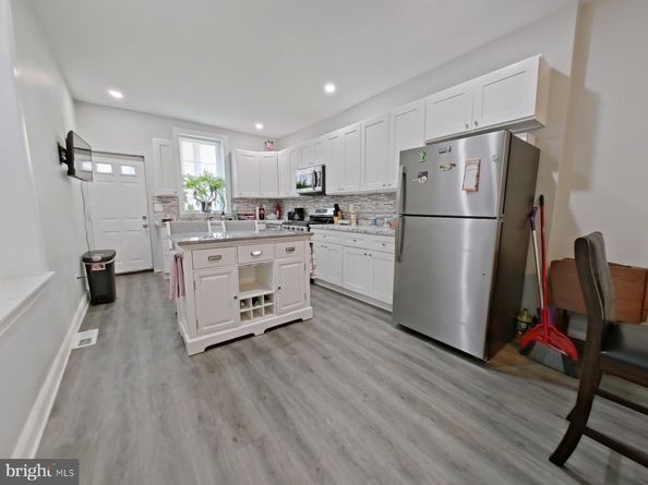 5724 Spruce Street, Philadelphia PA 19139