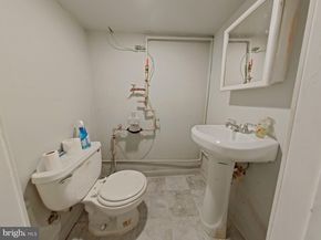 5724 Spruce Street, Philadelphia PA 19139