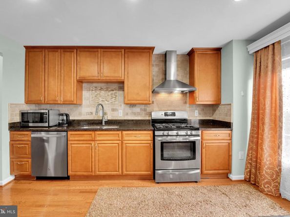 7930 Peyton Forest, Annandale VA 22003