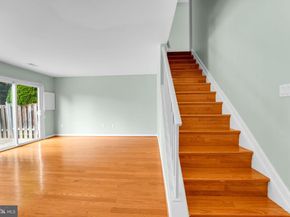7930 Peyton Forest, Annandale VA 22003