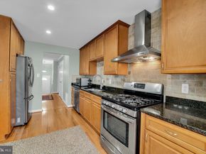 7930 Peyton Forest, Annandale VA 22003