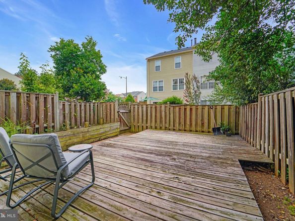 7930 Peyton Forest, Annandale VA 22003