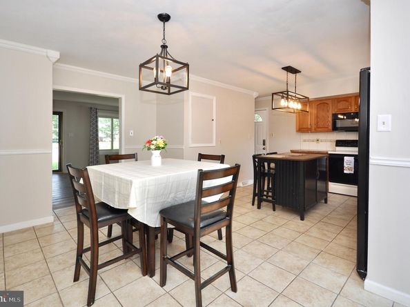 735 Claire Road, Warminster PA 18974