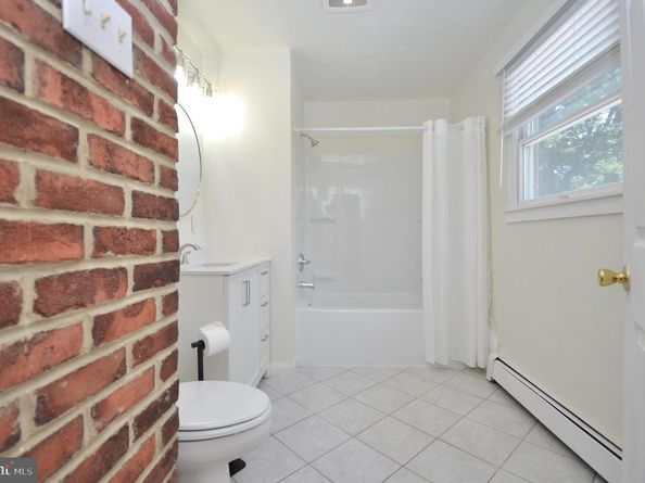 735 Claire Road, Warminster PA 18974