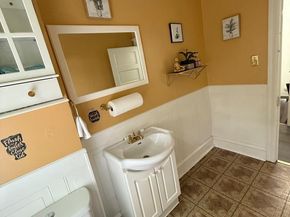 951 Wakeling Street, Philadelphia PA 19124
