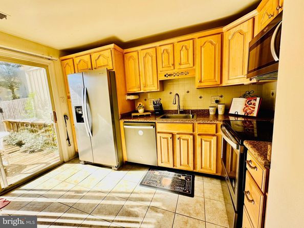 1018 Knight Lane, Herndon VA 20170