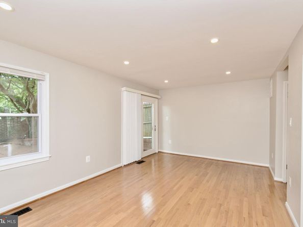 4516 Airlie Way, Annandale VA 22003