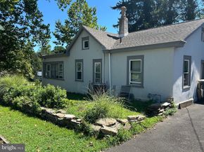 782 Jenkintown Road, Elkins Park PA 19027