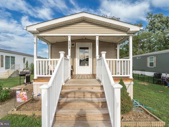 231 Johnson Drive, Fairless Hills PA 19030