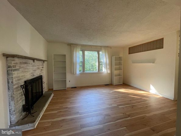 1555 Fieldwood Road, Southampton PA 18966