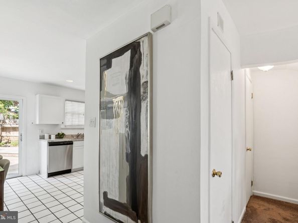 218 Rector Street, Philadelphia PA 19128