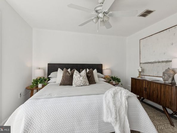 218 Rector Street, Philadelphia PA 19128
