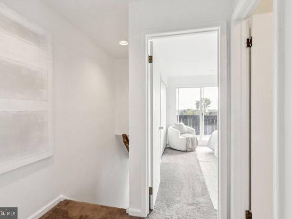 218 Rector Street, Philadelphia PA 19128