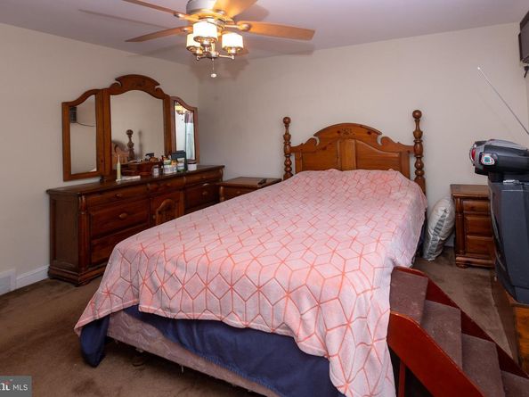 5208 Fairhaven Road, Clifton Heights PA 19018